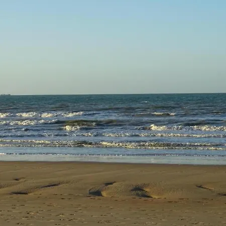 Apartment Seaflower 304 Located Directly On The